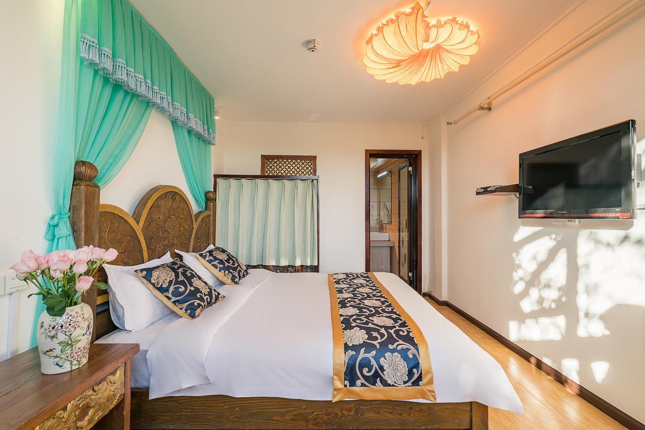 Love Cloud Boutique Chain Hotel In The Water Side Лицзян Экстерьер фото