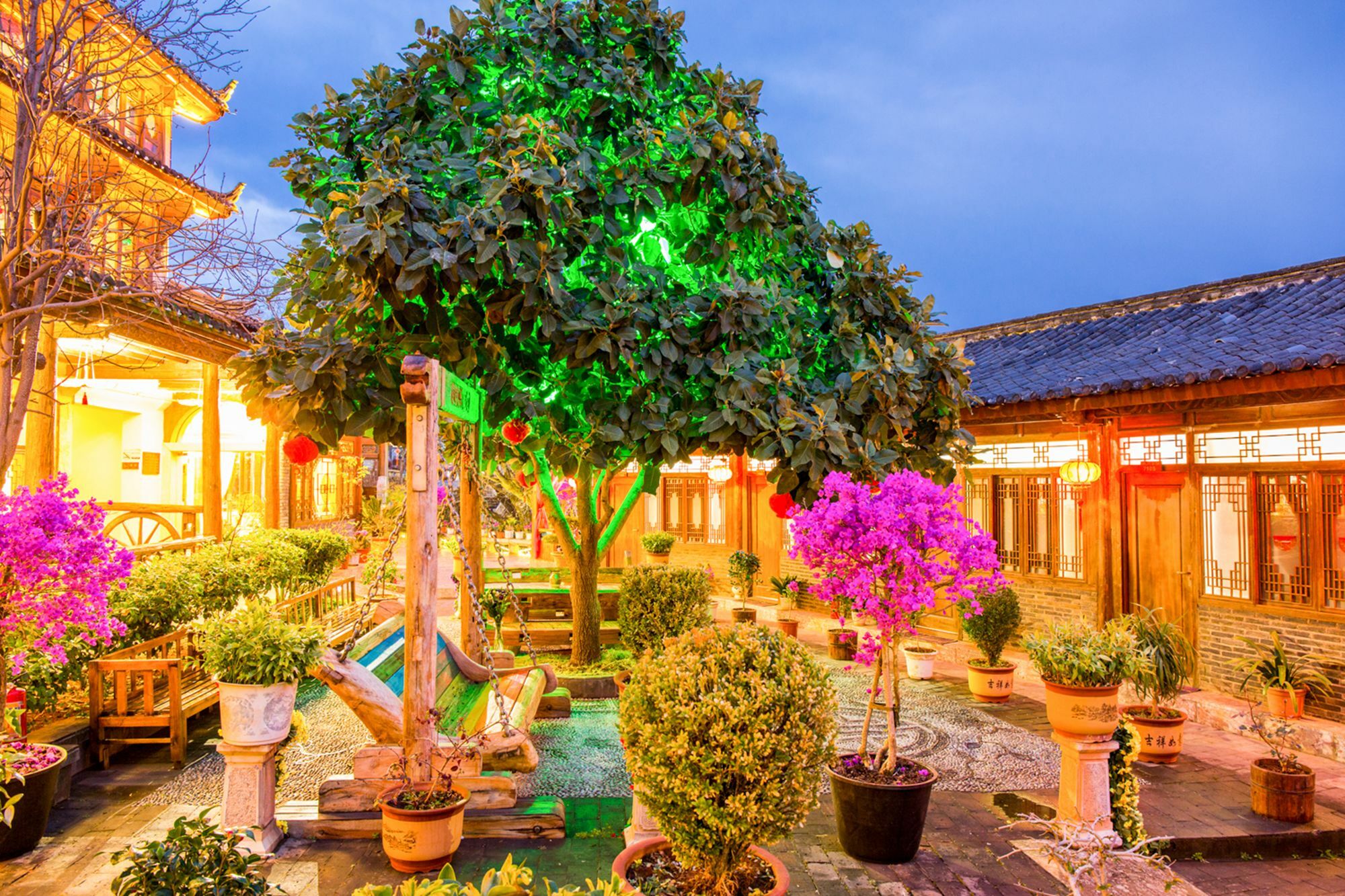 Love Cloud Boutique Chain Hotel In The Water Side Лицзян Экстерьер фото